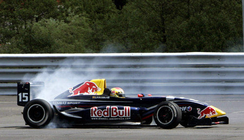 Alguersuari en acción en 2006