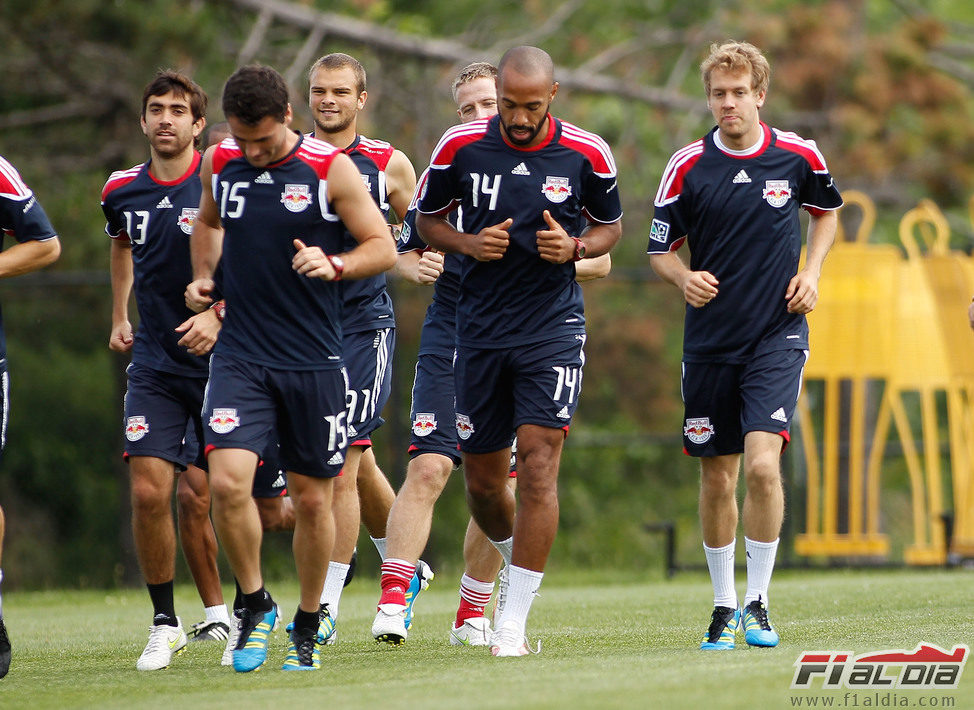 Vettel se entrenó junto a los New York Red Bulls