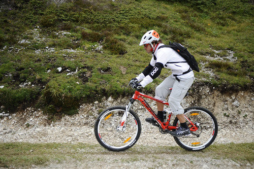 Un poco de bicicleta para Alonso en el Wrooom Summer 2011