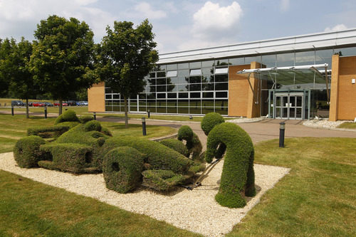 Entrada de las instalaciones de Williams en Grove