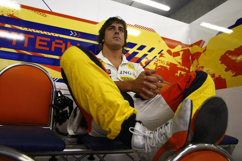 Alonso descansa un rato