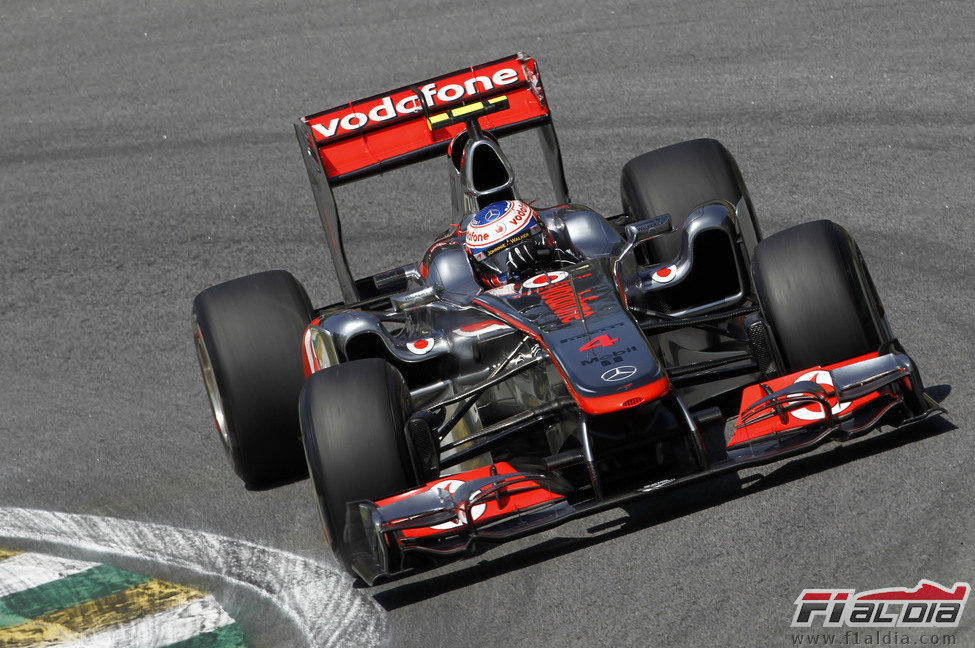 Jenson Button en los libres del GP de Brasil 2011