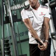 Jenson Button se pone en forma