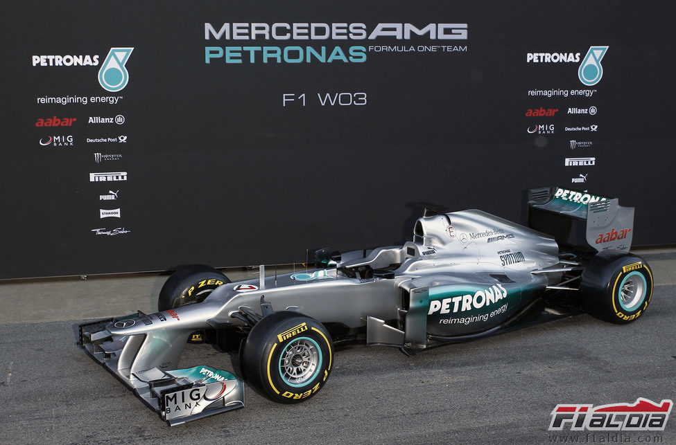 Mercedes W03, el coche de 2012