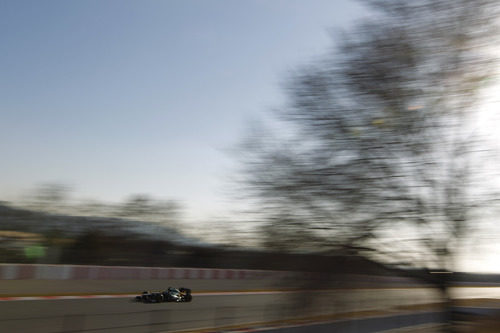 Heikki Kovalainen en pista con el Caterham CT01