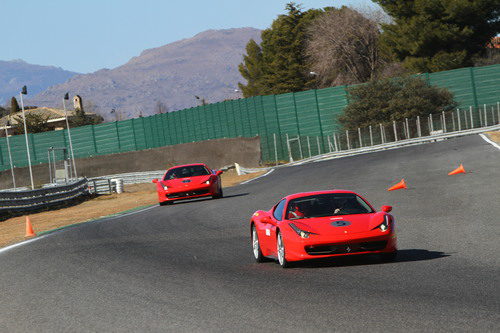 Los Ferrari 458 Italia en el circuito del Jarama