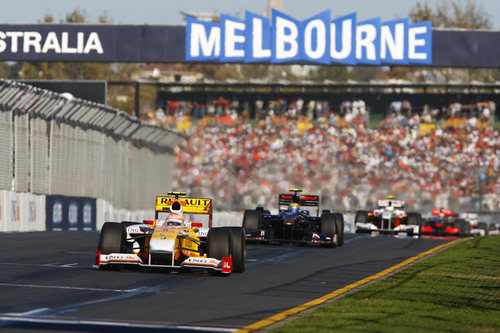 Piquet seguido de Buemi