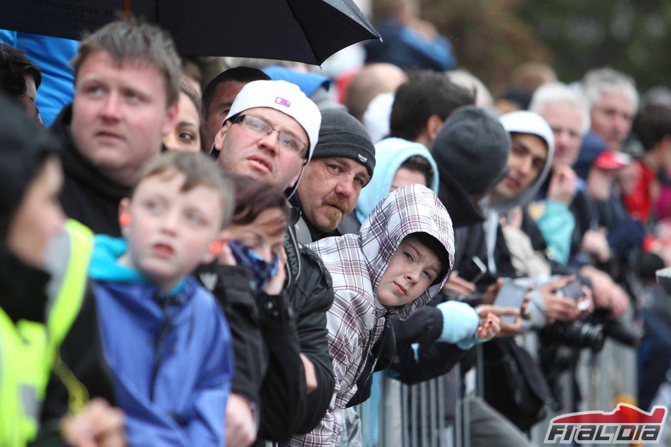 Mucho público en el Bavaria City Racing de Dublín