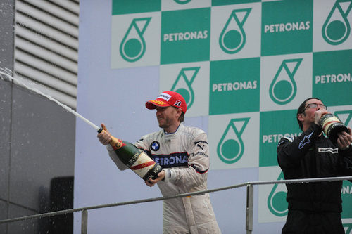 Heidfeld acaba segundo 