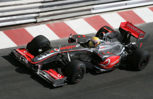 Hamilton en su McLaren