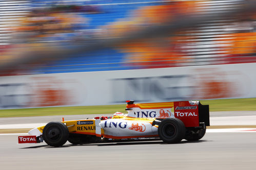 Alonso durante los libres del viernes