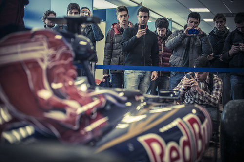 Toro Rosso en el Politécnico de Milán