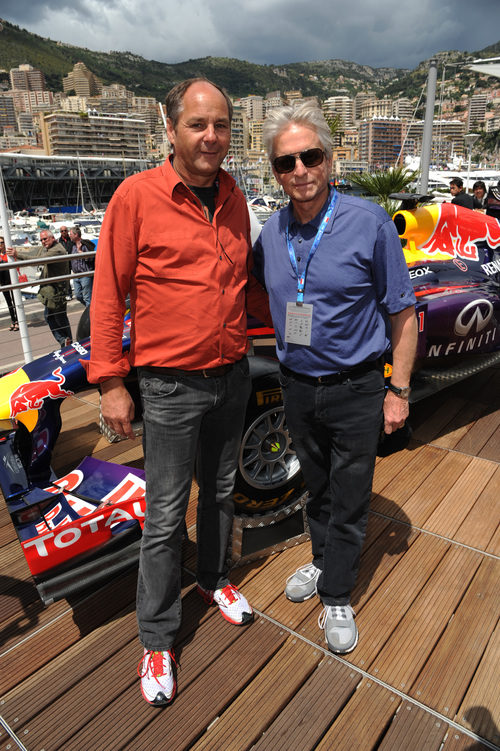 Gerhard Berger, de visita por el paddock