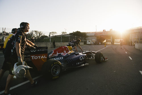 Preparando el RB7 para el Top Gear Festival