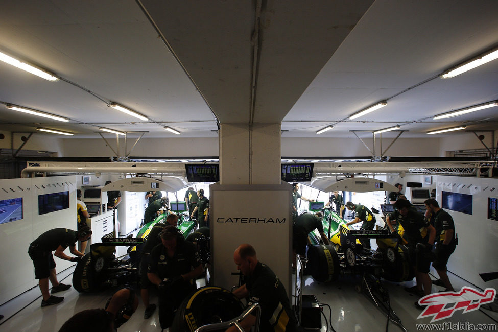 Trabajo exhaustivo en el equipo Caterham