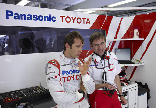 Trulli habla con Pascal Vasselon