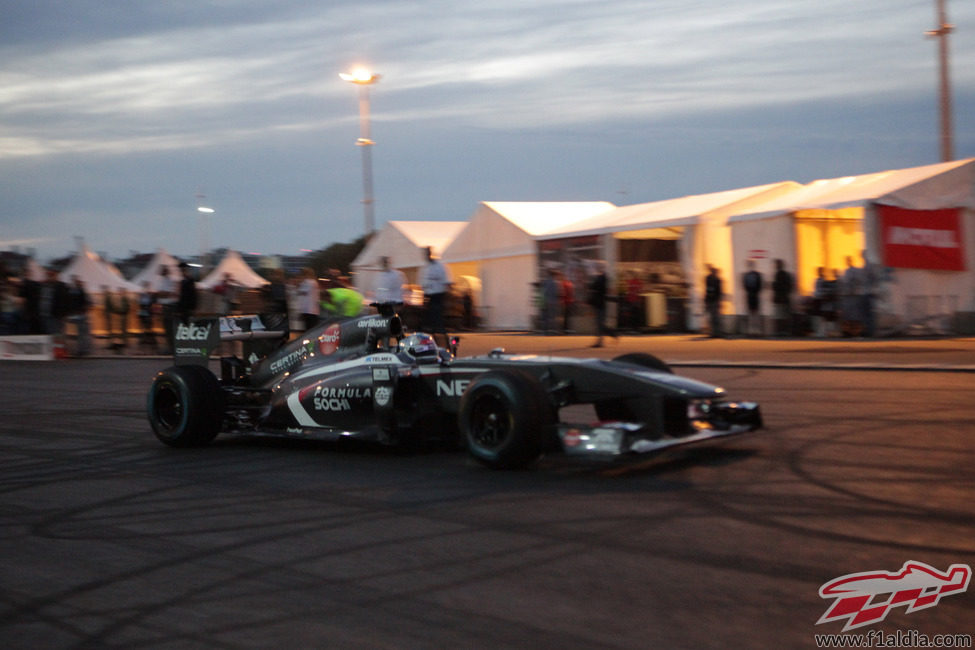 Derrapes de Sergey Sirotkin con el Sauber