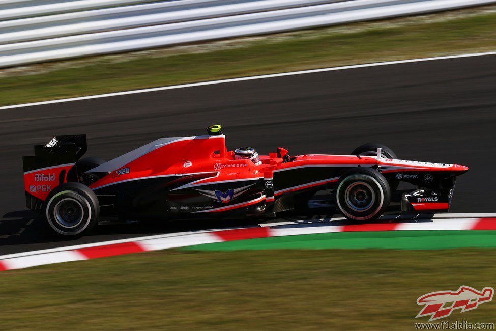 Max Chilton cumple el programa de Marussia