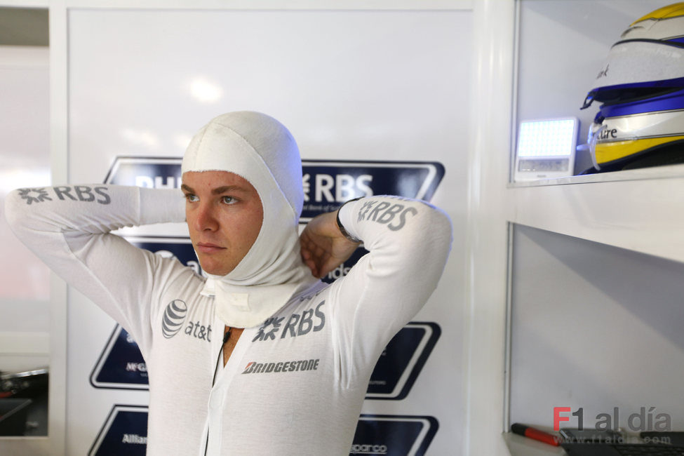 Rosberg vuelve a meterse en la Q3