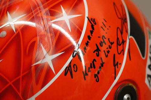 Dedicatoria de Michael Schumacher a Fernando Alonso