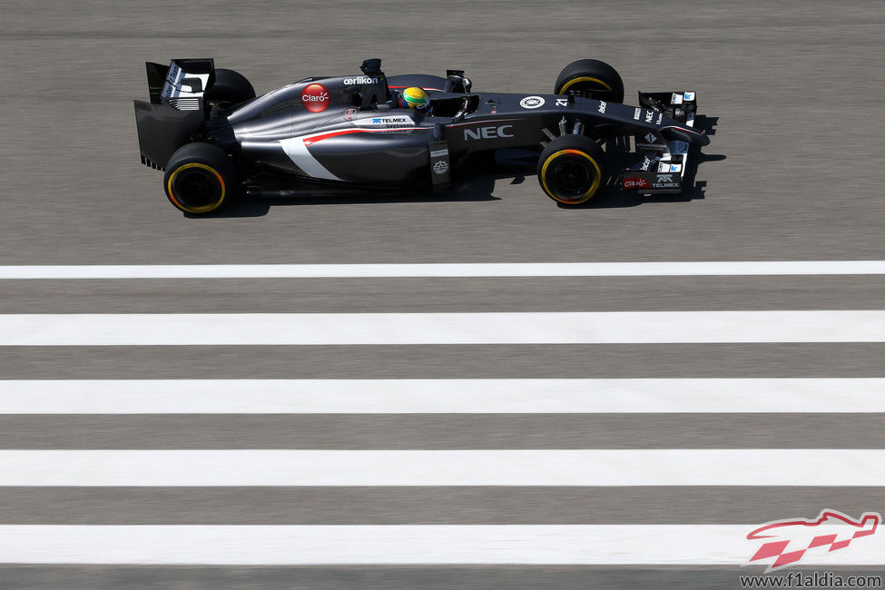 Esteban Gutiérrez sigue rodando con el C33