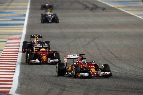 Fernando Alonso y Kimi Räikkönen en el GP de Baréin