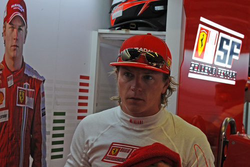 Raikkonen en boxes