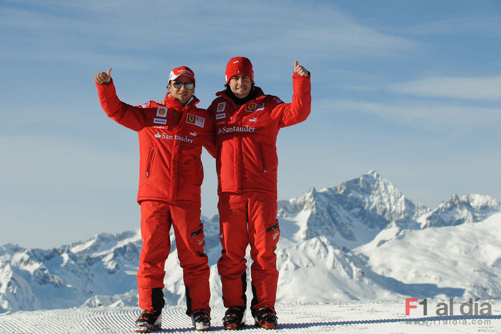 Felipe y Fernando saludan en la nieve