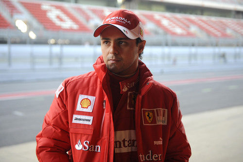 Felipe Massa llega al circuito de Montmeló