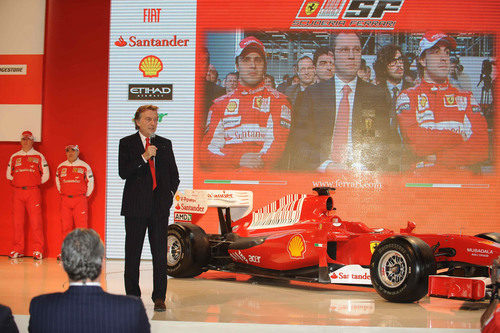 Montezemolo se dirige a Alonso y Massa