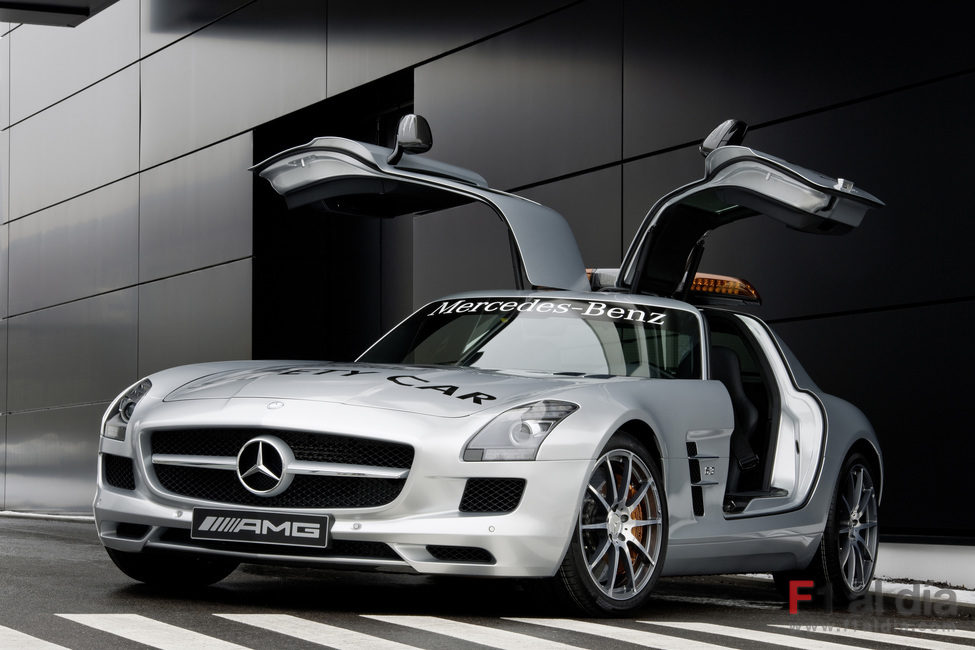 Mercedes-Benz SLS AMG Gullwing