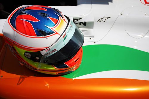 El casco de Di Resta sobre el VJM03