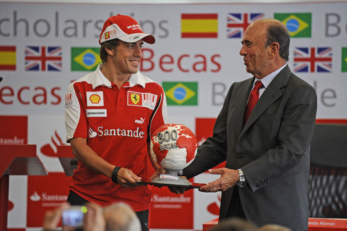 Fernando Alonso y Emilio Botín en un acto del Banco Santander