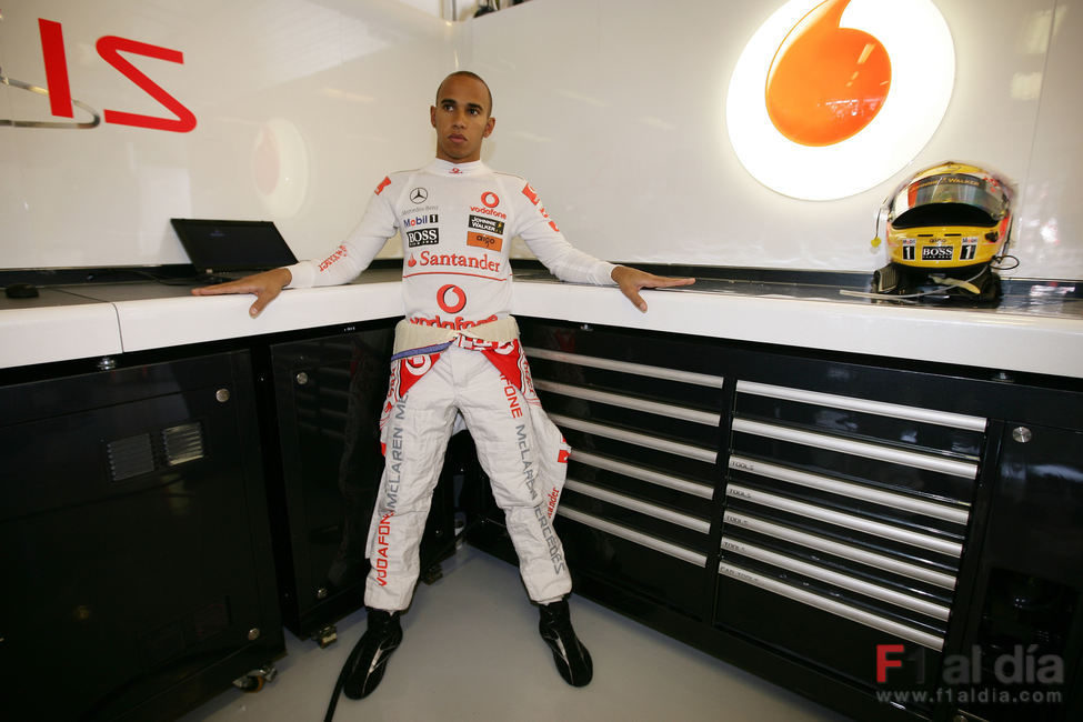 Hamilton en boxes