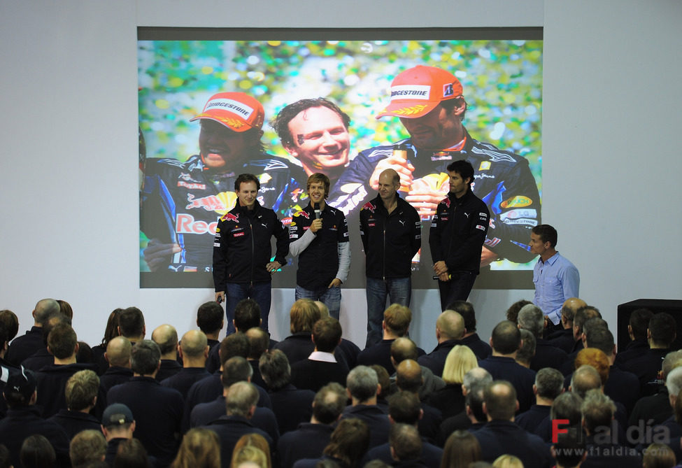 Hora del discurso en la sede del equipo