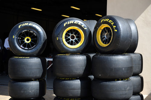 Los neumáticos Pirelli ya están en Abu Dabi