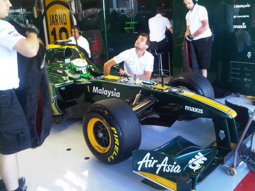 Kovalainen estrena los Pirelli para Lotus