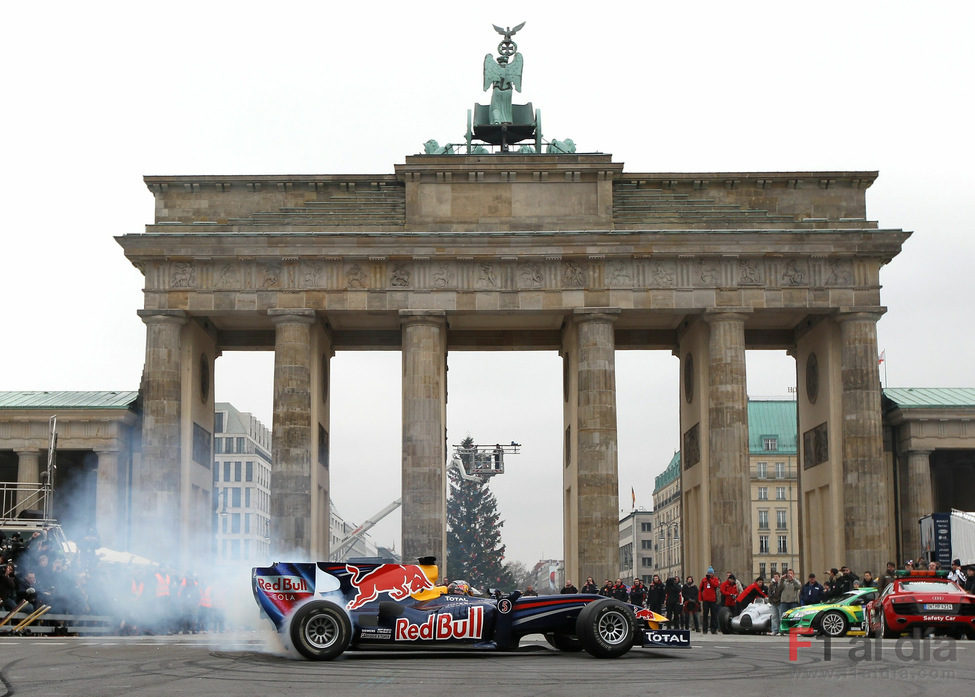 Fórmula Uno en la puerta de Brandenburgo