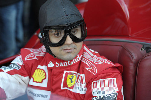 Felipe Massa con el 'look' de los años 50