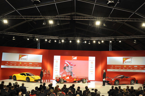 Un gran escenario para presentar el Ferrari