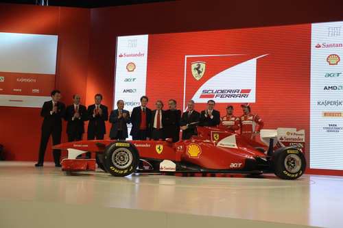 La cúpula del equipo Ferrari al completo