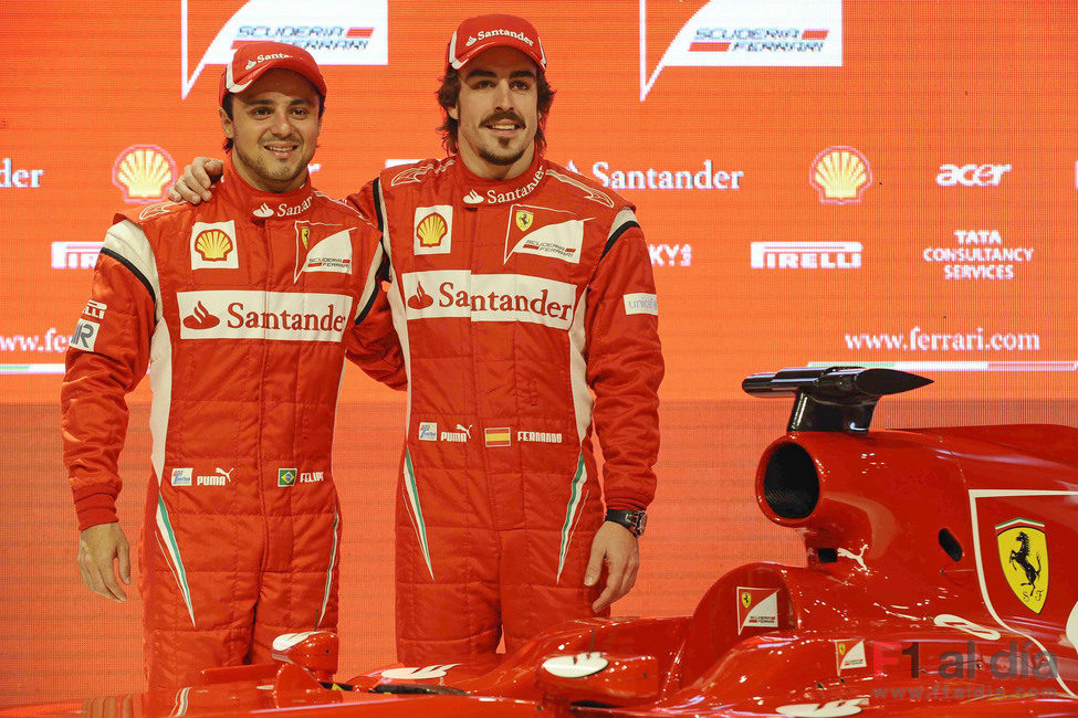 Felipe Massa y Fernando Alonso, pilotos de Ferrari en 2011