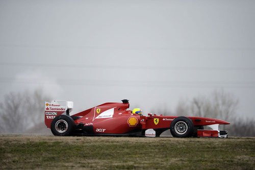 Felipe Massa rueda por primera vez con el F150