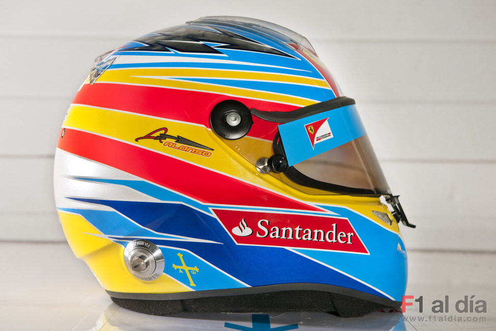 Nuevo casco de Fernando Alonso para 2011