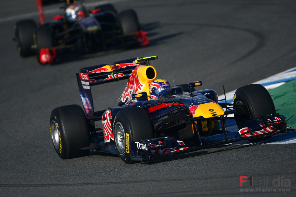 Mark Webber con el Red Bull en Jerez