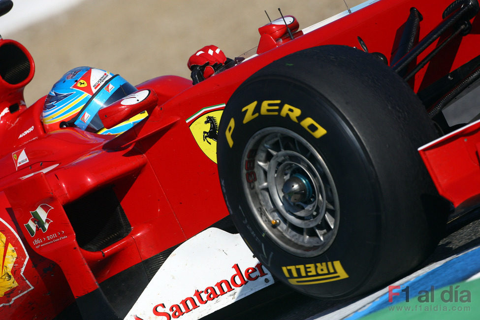 Alonso en el Ferrari de 2011