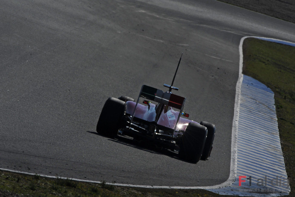 El Ferrari 150º Italia rueda en Jerez