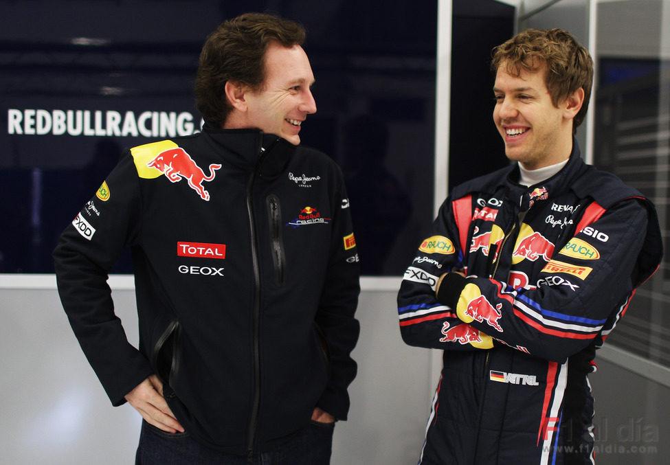 Christian Horner y Sebastian Vettel se divierten en Jerez