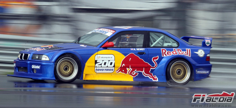 Adrian Newey rueda en el 'Red Bull Ring' con un BMW