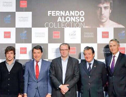 Briatore y Whitmarsh, entre otros, junto a Alonso en la presentación de su exposición